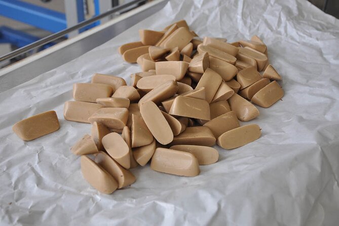 Guided Tour of the Chocolate Factory: Tasting Included - Is the Price Good Value?