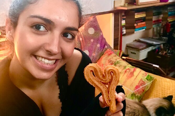 Hands-On Churros & Chocolate Class on a London Houseboat - Key points to know before booking