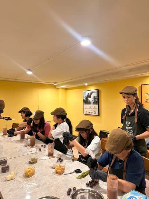 Ho Chi Minh City: Premium Bean-to-Bar Chocolate Workshop - Decorating six chocolate truffles