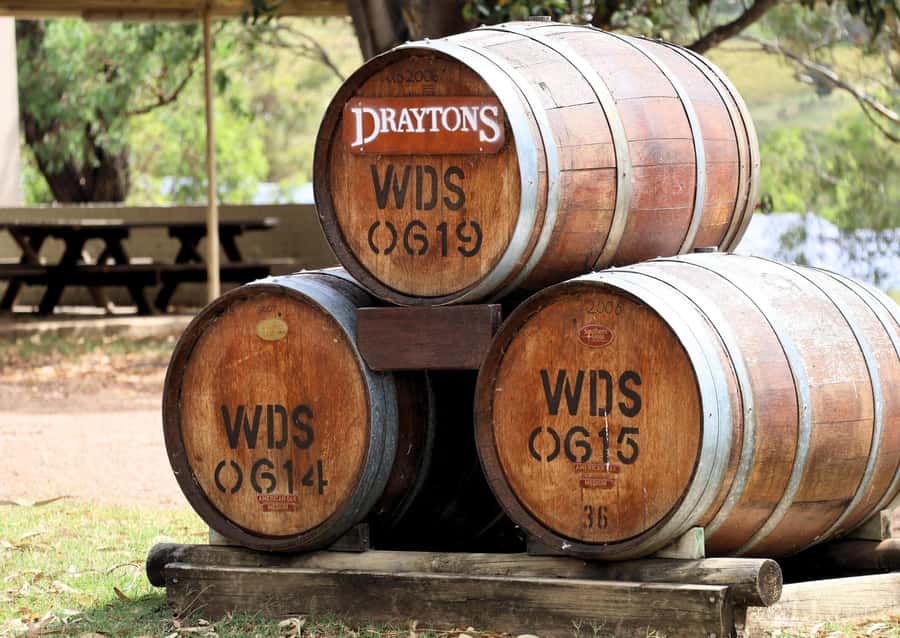 Hunter Valley: Wine, Chocolate and Lunch All Inclusive Tour - Who should book this tour?