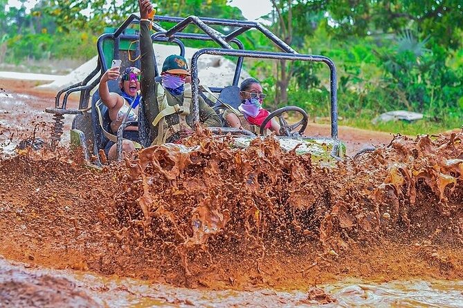 Jungle Buggy Adventure with Coffee and Chocolate Tasting - La Casita: coffee, chocolate, and a hand-rolled cigar