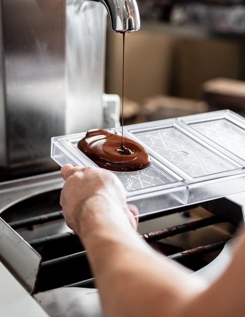 KAIACAO Bean to Bar and Design your own chocolate experience - Tasting chocolate and ceremonial cacao