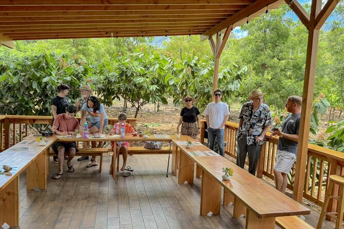 Kamananui Cacao Orchard Tour - From cacao pod to chocolate bar in 90 minutes