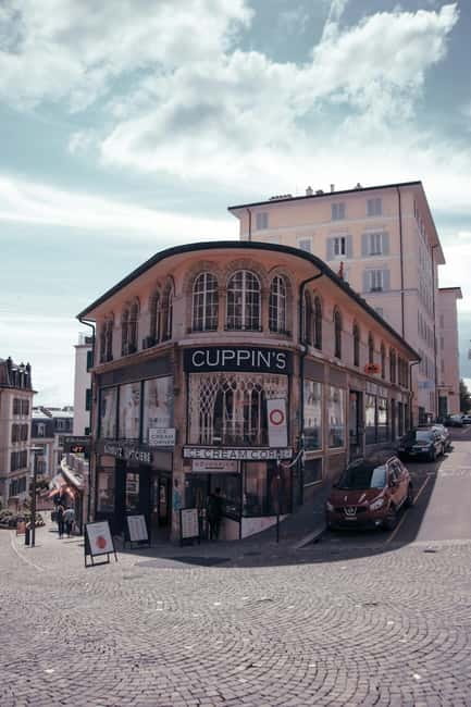 Lausanne: Walking Tour with Chocolate Tastings & Metro - Starting at Palais de Rumine in Riponne Square