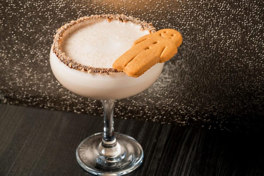 London: The Chocolate Cocktail Club - Light bites, desserts, and edible chocolate shots