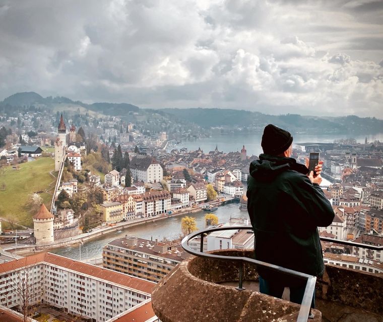 Lucerne CH Tour: Cheese, Chocolate, Chapel Bridge & Chateau - Pace, language, and group atmosphere