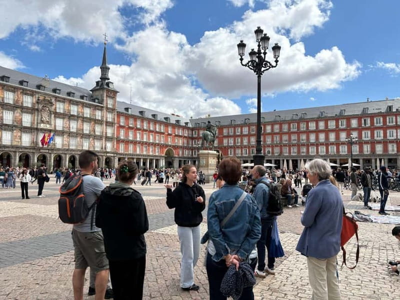 Madrid: Guided Walking Tour with Churros and Hot Chocolate - Calle Factor and Almudena Cathedral