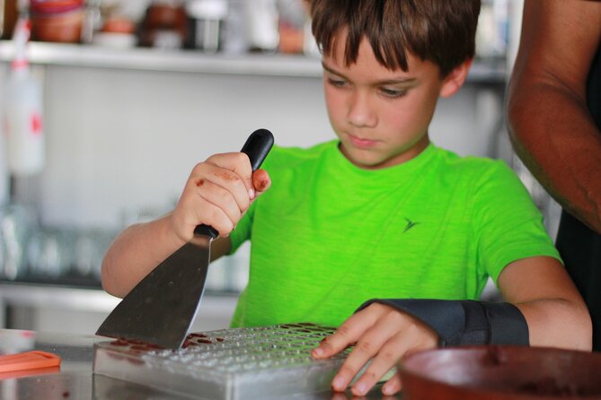 Make Oaxacan-style take-home chocolate - Who should book this chocolate class