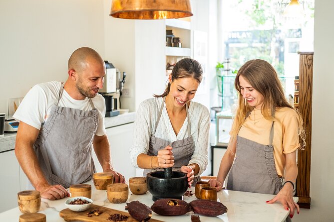 Make Your own Amazing Chocolate in Notting Hill - Tasting before making your own bars