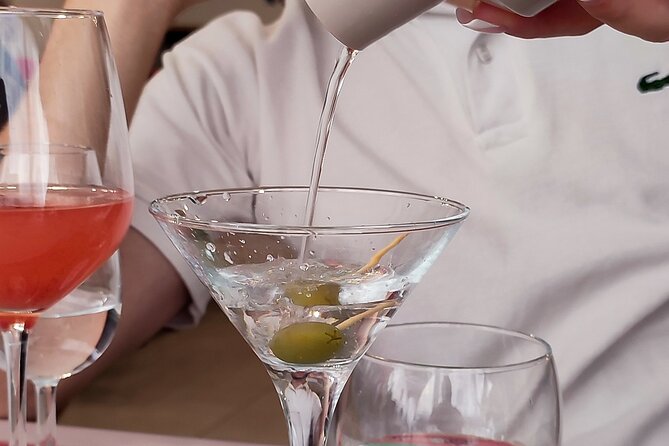 Malta Chocolate Factory Gin and Truffle Making Experience - A friendly tone that makes the workshop work