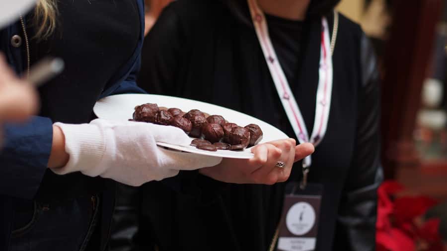 Melbourne: Guided Chocolate Walking Tour of the city - Key points at a glance