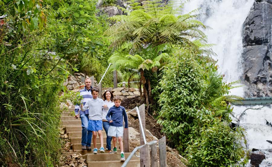 Melbourne: Lake Mountain Snow, Waterfall & Chocolaterie Tour - Is $123 a fair price?