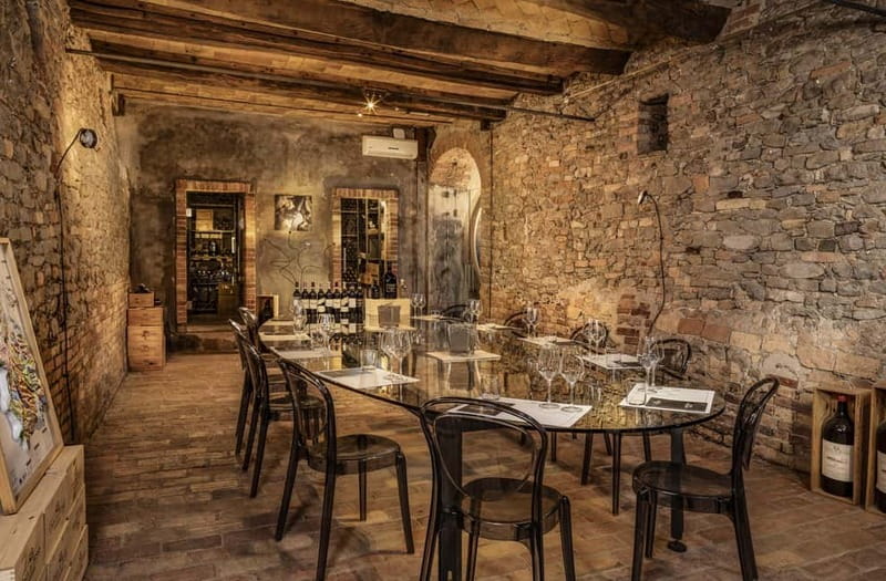 Monforte d'Alba: Wine and Chocolate Tasting Experience - From hand-picked grapes to bottles