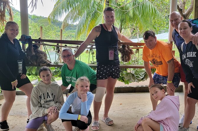 Monkey & sloth tour chocolate and rum samples - Quick reasons to consider this Roatan tour