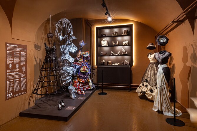 Museum Entry Ticket With Unlimited Chocolate Tasting - The museum exhibits: small in size, useful in spirit