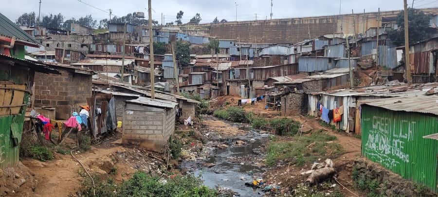 Nairobi: Chocolate City Kibera Slum Walking Tour - Walking through Chocolate City