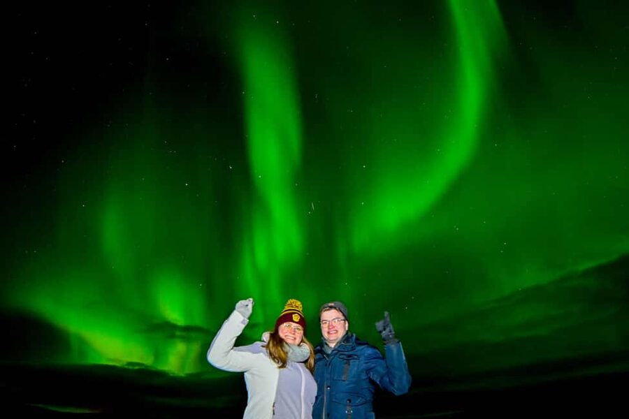 Northern Lights: Cozy Night Adventure with Hot Chocolate - Key points at a glance