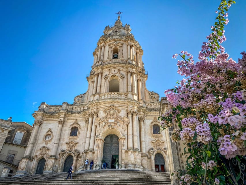 Noto and Modica: Private Tour with Artisan Chocolate Tasting - Walking Modica’s historic center