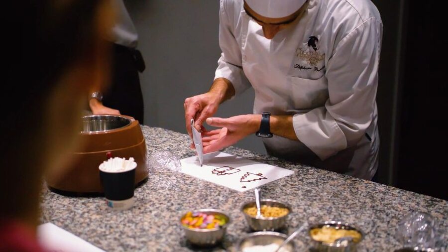 Paris: 45-minute Chocolate Making Workshop at Choco-Story - What the Paris chocolate workshop actually teaches