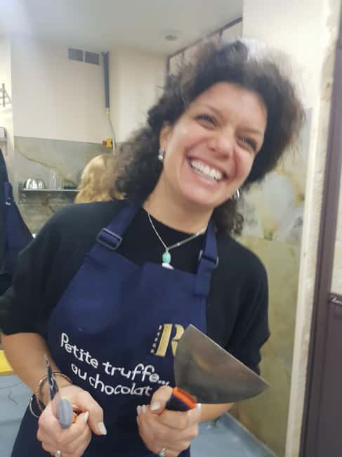 Paris : build your own chocolate bar! - Learning why tempering matters