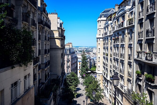 Paris Chocolate, Macaron & Pastry Food Tour: 10 Gourmet Tastings - Saint-Germain-des-Prés: a more central pastry walk