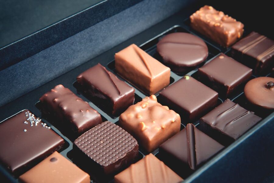 Paris: Pure Chocolate Walking Tour - From grand Paris to quieter cobbled streets