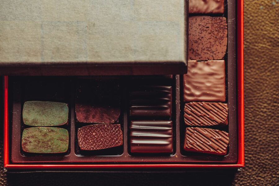 Paris: Pure Chocolate Walking Tour - Five chocolatiers, five different points of view