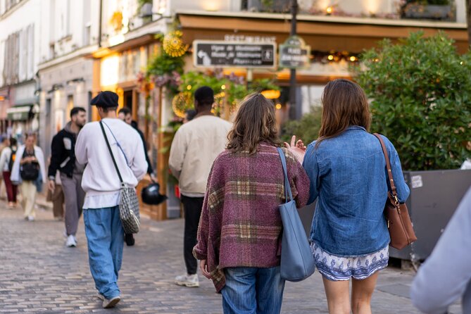 Paris Small-Group Montmartre Chocolate & Pastry Walking Tour - Warm madeleines by the Mur des Je t’aime