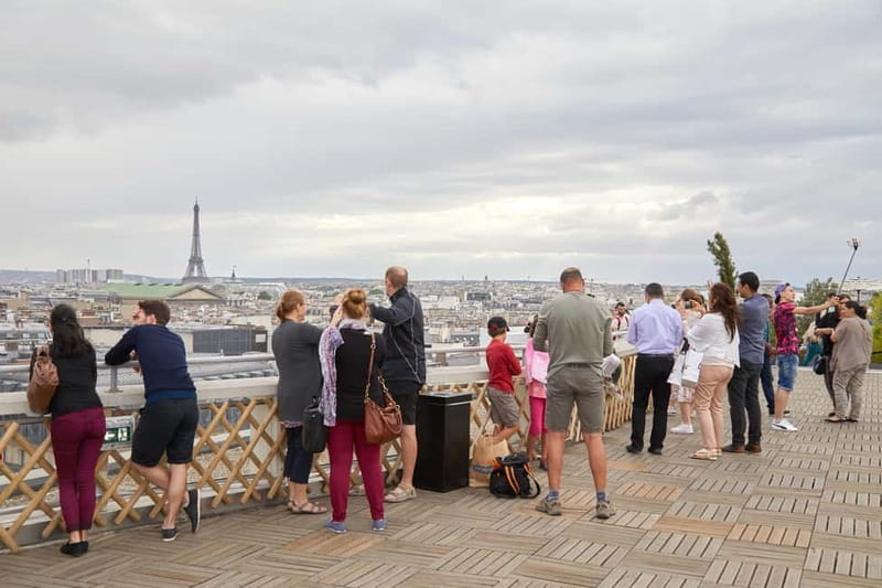 Paris Walk: Opera to Montmartre with Pastry & Chocolate - Notre-Dame-de-Lorette and the short metro ride