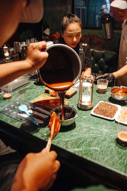 Phu Quoc: Bittersweet Chocolate Factory Tour & Workshop - Tasting cacao beans before the sweet stuff