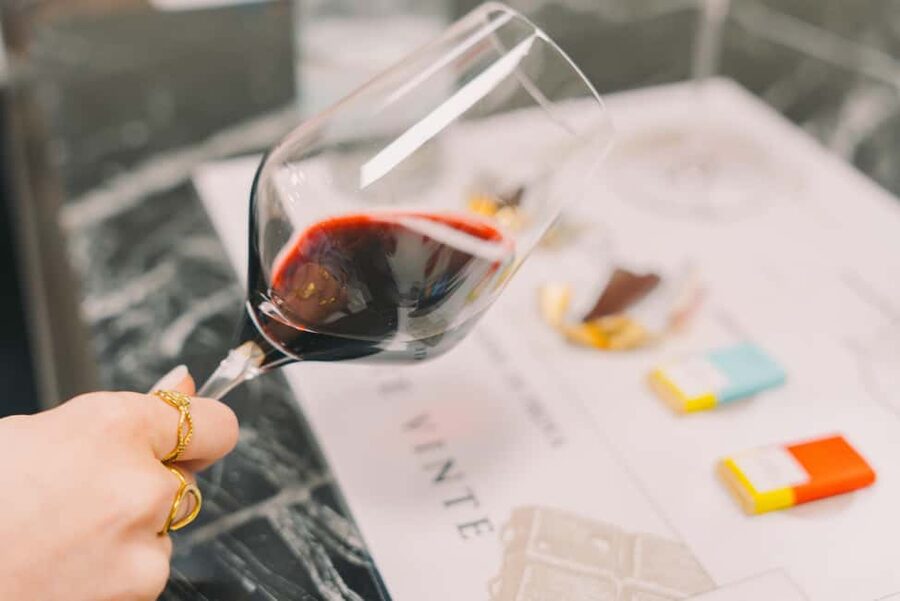 Porto: Chocolate & Port Wine Pairing Workshop - What happens during the one-hour tasting