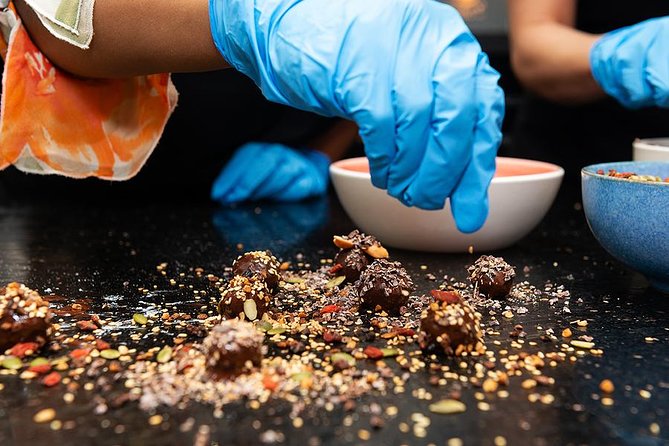 Praliné Rocher Chocolate making class in Paris (collective) - Key points to know before booking
