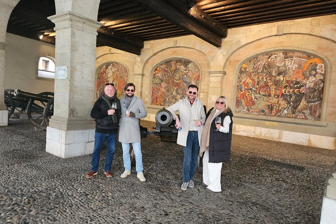 Private Chocolate Tour in Geneva by Tuk Tuk - What the tuk tuk adds to the experience