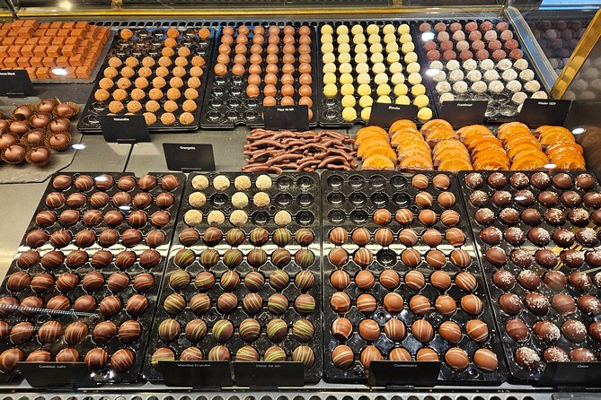 Private Chocolate Tour in Geneva by Tuk Tuk - Place Bourg du Four and Geneva’s older center