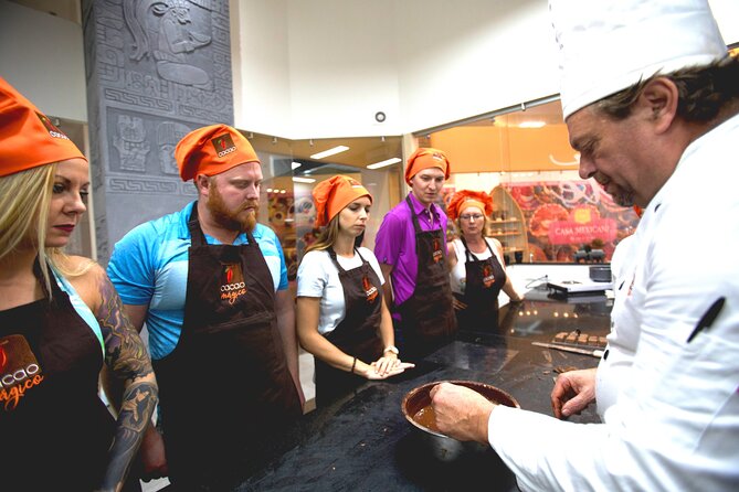 Private Make Your Own Chocolate Experience in Puerto Vallarta - A short workshop with a clear purpose