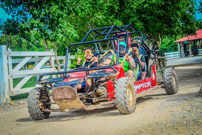 Punta cana Boogie into the Jungle with Coffee and Chocolate Taste - Starting with safety instructions and muddy trails