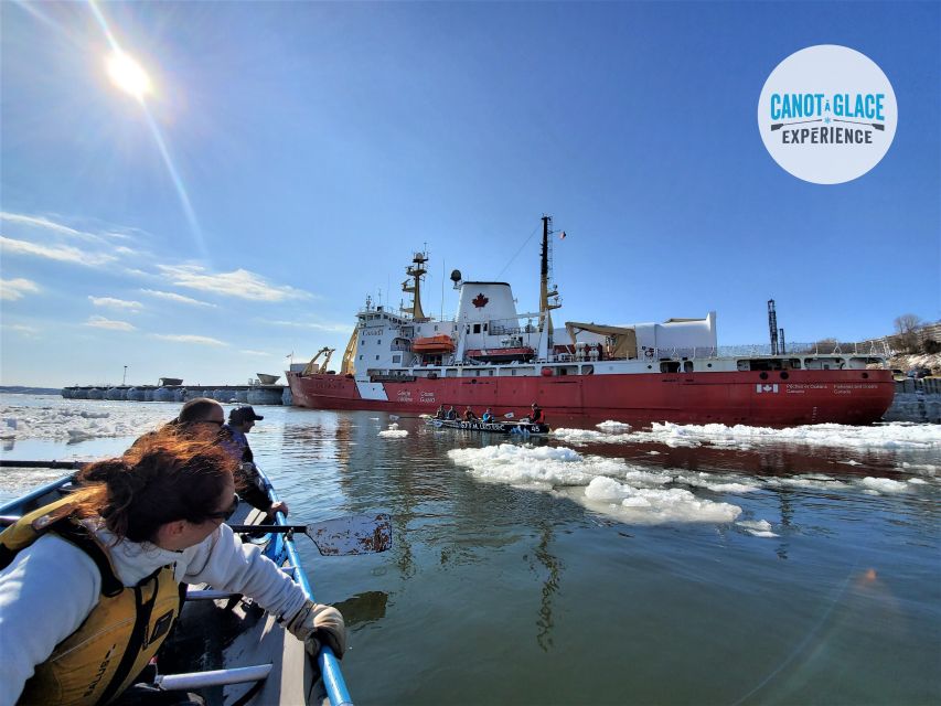 Quebec City: Ice Canoeing with Hot Chocolate & Sauna - On the St. Lawrence for 90 active minutes