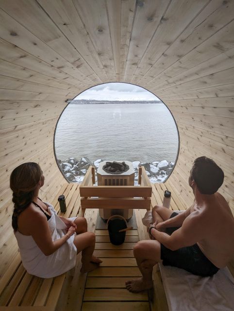 Quebec City: Ice Canoeing with Hot Chocolate & Sauna - Is $182 a fair price?