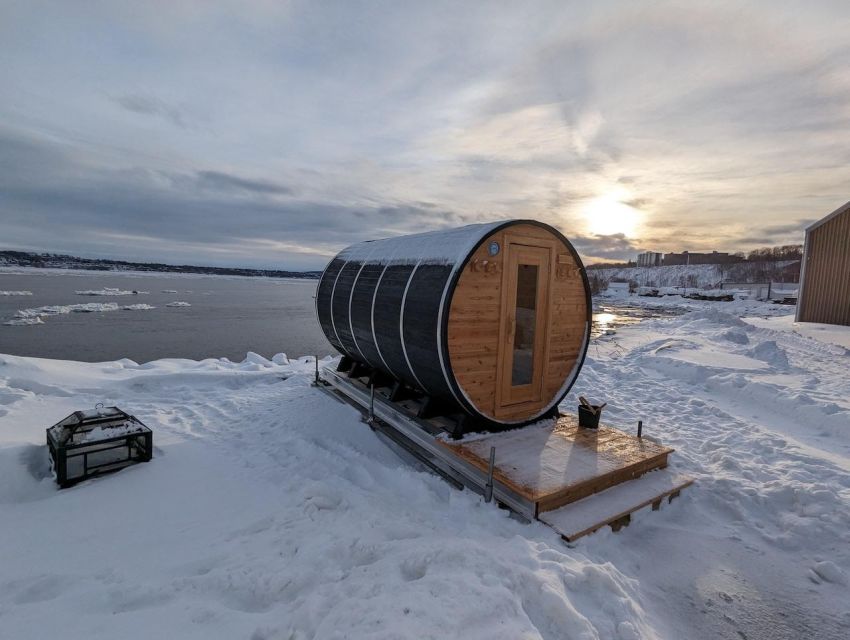 Quebec City: Ice Canoeing with Hot Chocolate & Sauna - Who should book this outing?