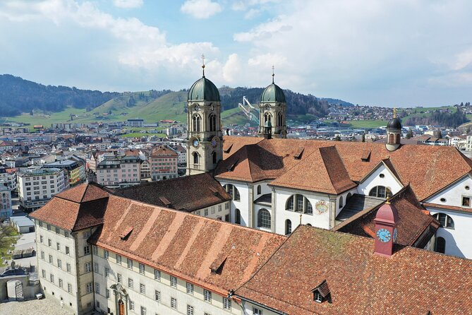 Rapperswil, Cheese, and Lindt Home of Chocolate from Zurich - Starting at Sihlquai and crossing the Zurich countryside
