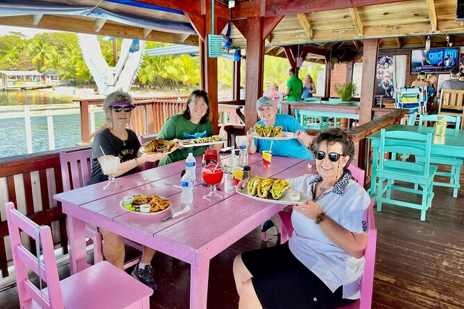 Roatán Island Tour: Sloth & Monkey Park, Rum, and Chocolate - Guides are the difference between ordinary and memorable