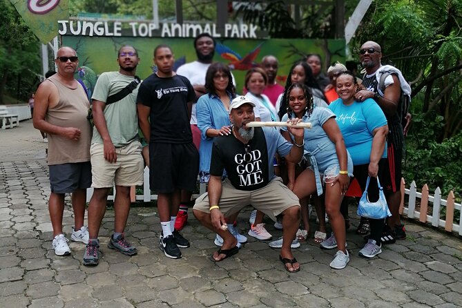 Roatan Zipline Adventure, Sloths & Monkeys,Chocolate Factory Tour - Finding your driver outside the cruise port