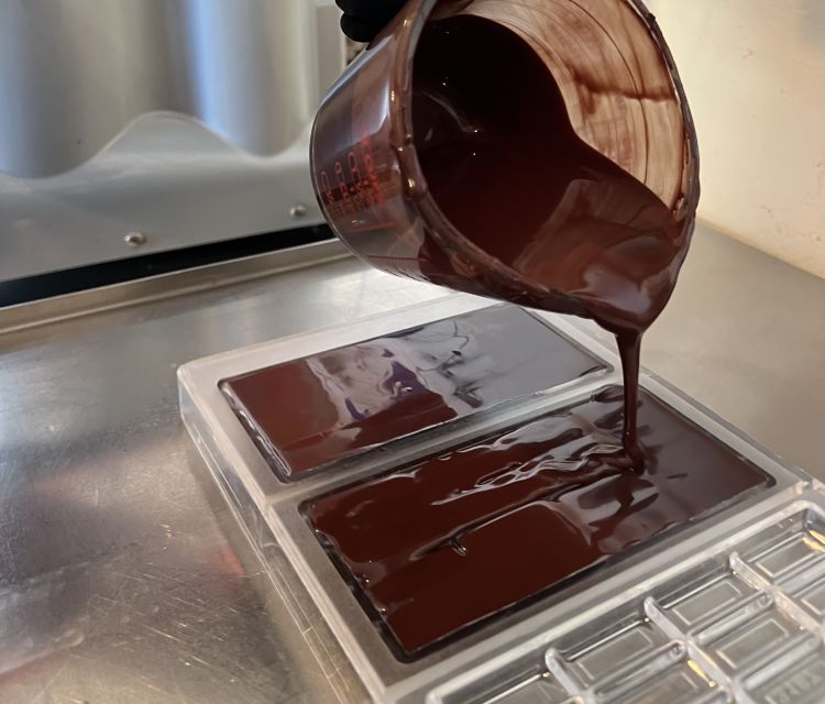 Santa Barbara: Chocolate Bar and Art Box Making Workshop - Building a bar with 30 topping choices