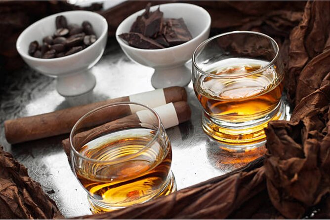 Shopping tour Punta Cana rum cigars coffee larimar chocolate souvenirs mamajuan - Rum and Mamajuana: The Most Dominican Tasting Stop