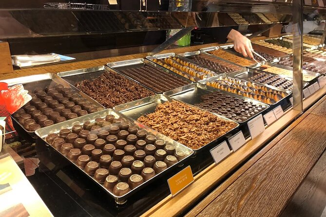 Swiss Experience: Chocolate Tasting and City Tour of Basel - Three confiseries, three chances to taste Basel