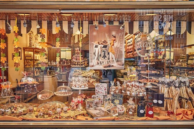 Swiss Experience: Chocolate Tasting and City Tour of Basel - Why the private format affects the price