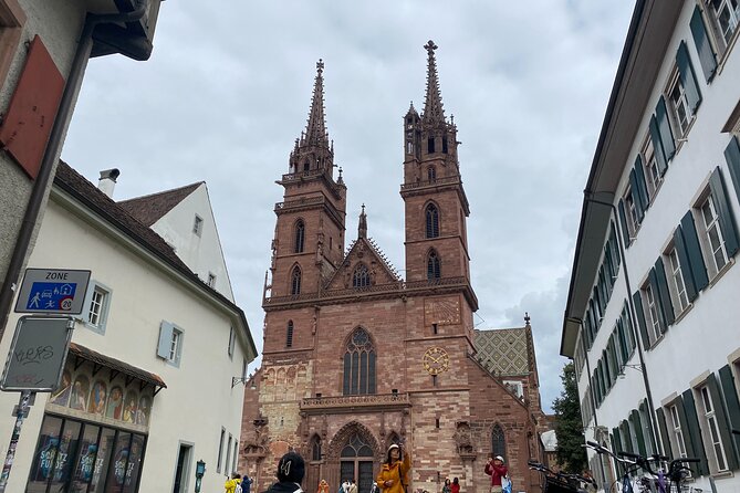 Swiss Experience: Chocolate Tasting and City Tour of Basel - What the two to three hours feel like