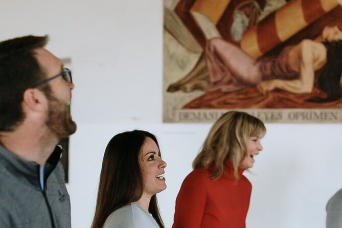 Taos Artisan Walking Tour + Chocolate - Textiles and weaving at Tres Estrellas Design