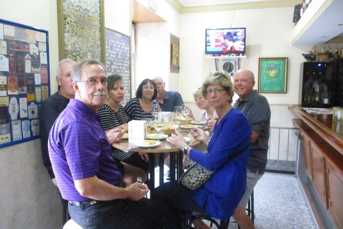 Tapas and history tour ending with churros with chocolate - A second look at Puerta del Sol