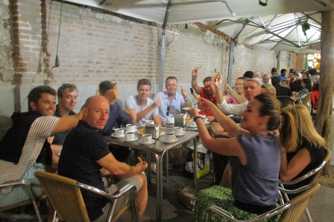 Tapas and history tour ending with churros with chocolate - Ending with churros on Calle del Arenal